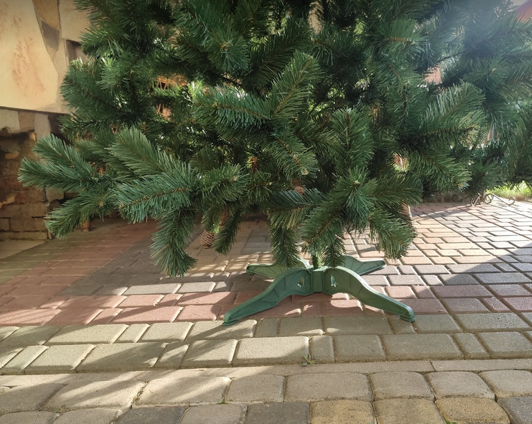 Ялинка Карпатська Зелена штучна з підставкою 3 м Карп-300 фото